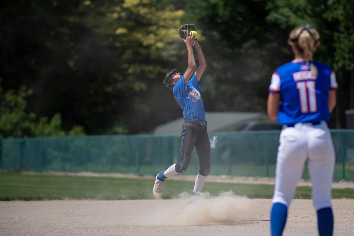 RyanHernalsteen's tweet photo. Kenzie had a great time at the Storm College Exposure Camp today in Grand Rapids!  Last 12U tournament starts tomorrow, then it’s on to 13U/14U tryouts! #softball #travelball #231fusion https://t.co/HLgXFbXmn3