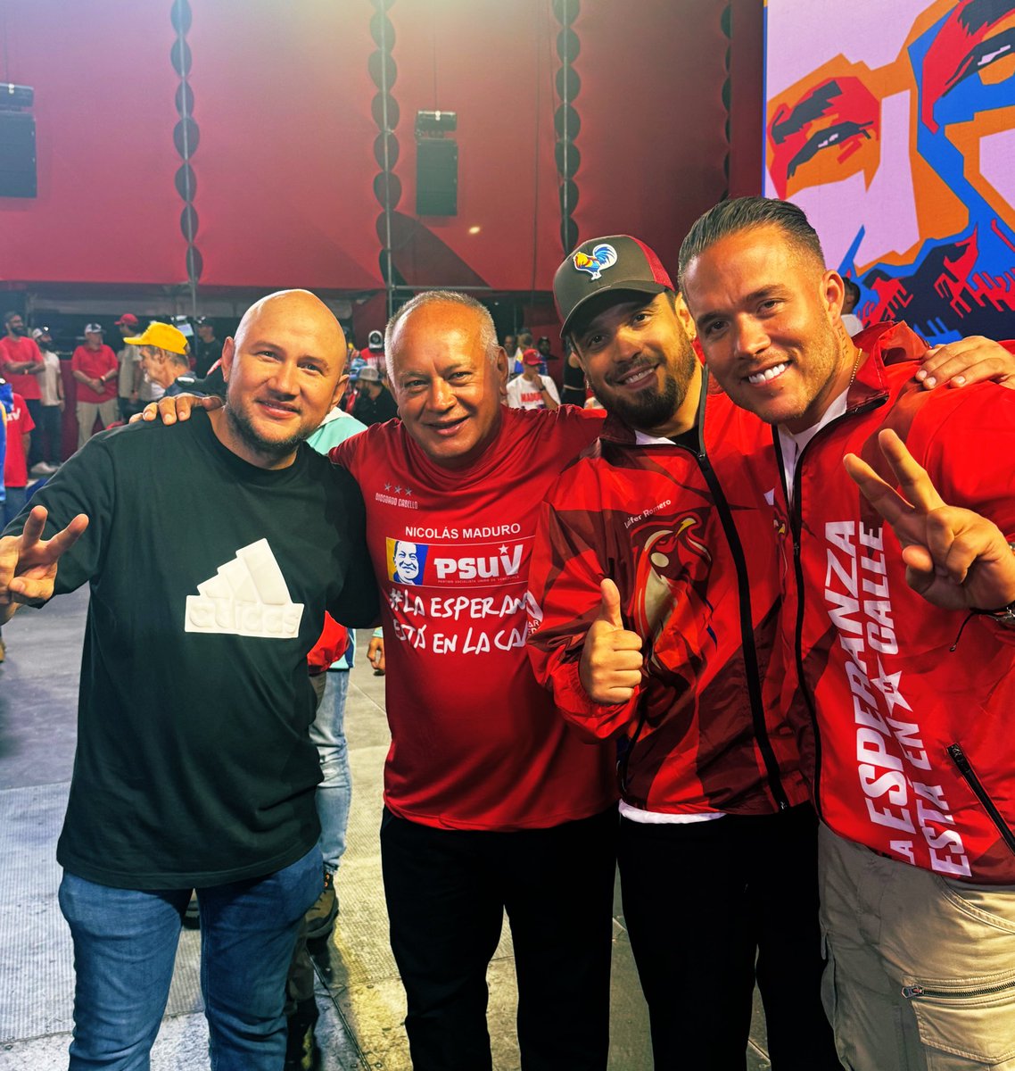 Hoy estuvimos con un pana que se echó la campaña encima también <a href="/dcabellor/">Diosdado Cabello R</a> un crack de las movilizaciones!