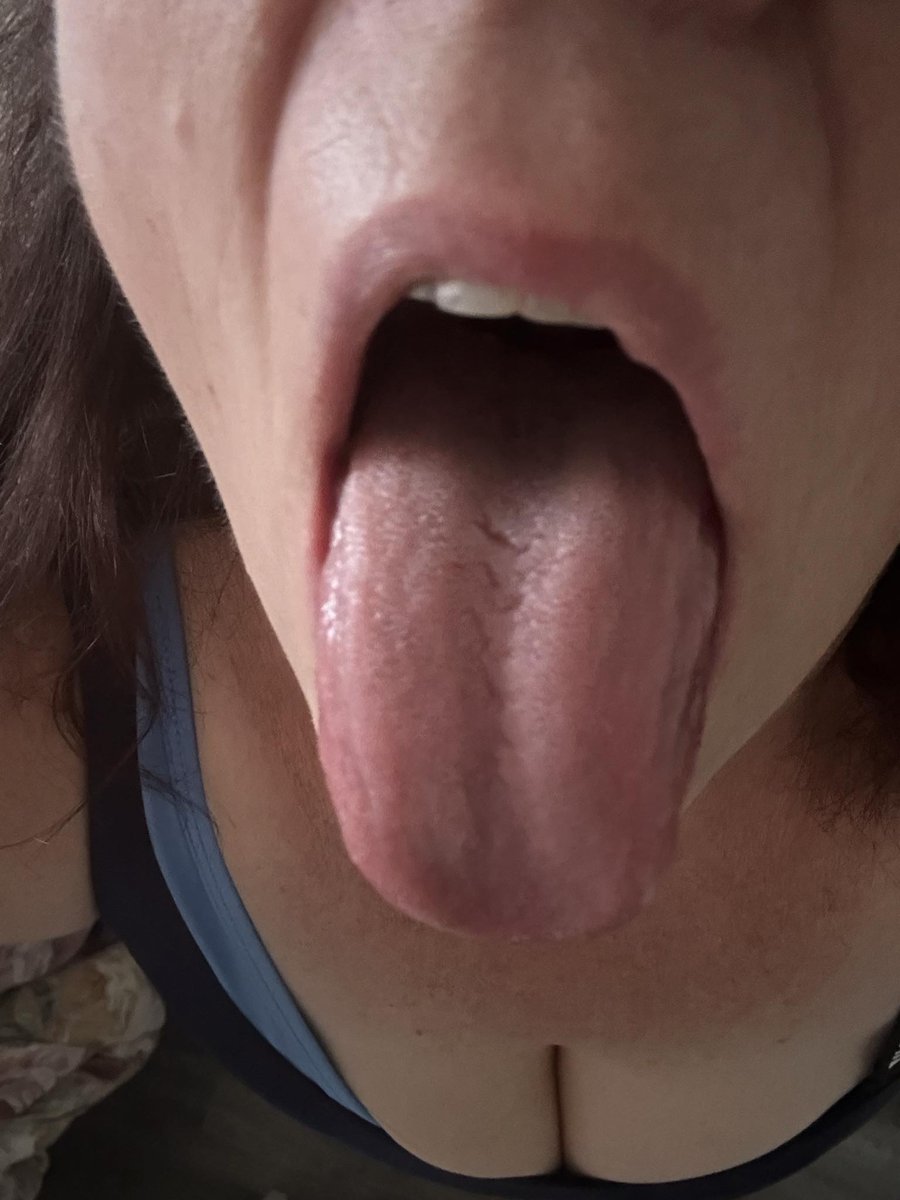 ABFootGirls's tweet photo. Who will feed this Giantess's hunger?

Model - Tam
Foot Size - 8
Height - 5'4"

#giantess #goddess #worship #feetworshi̇p #worshipher #giantessfetish https://t.co/mfKhrgbum7
