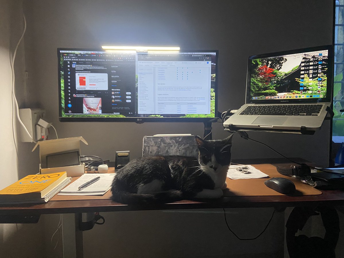 Rutvij_M_Pathak's tweet photo. The setup https://t.co/Z7lqtDzBgZ
