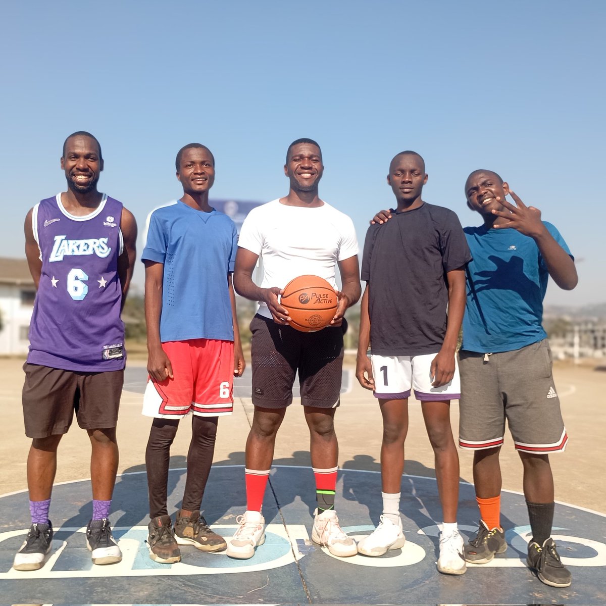 sundayballmw's tweet photo. Season "X" Week 26 CHAMPS - #90 "Marky Mark" M. Kawanga, E. Kasika, S. Mpate, #68 C. Bulawayo, #69 "Cha-Weezy" C. Chipofya & "3GU" R. Trigu (Not In Picture)
#Season10
#DPWars
#AnyGivenSunday
#ThisIsWhyWePlay
#ThisIsSundayBall
#SeeYouOnTheCourt
#ADecadeBalling https://t.co/sK8KtLhzhM