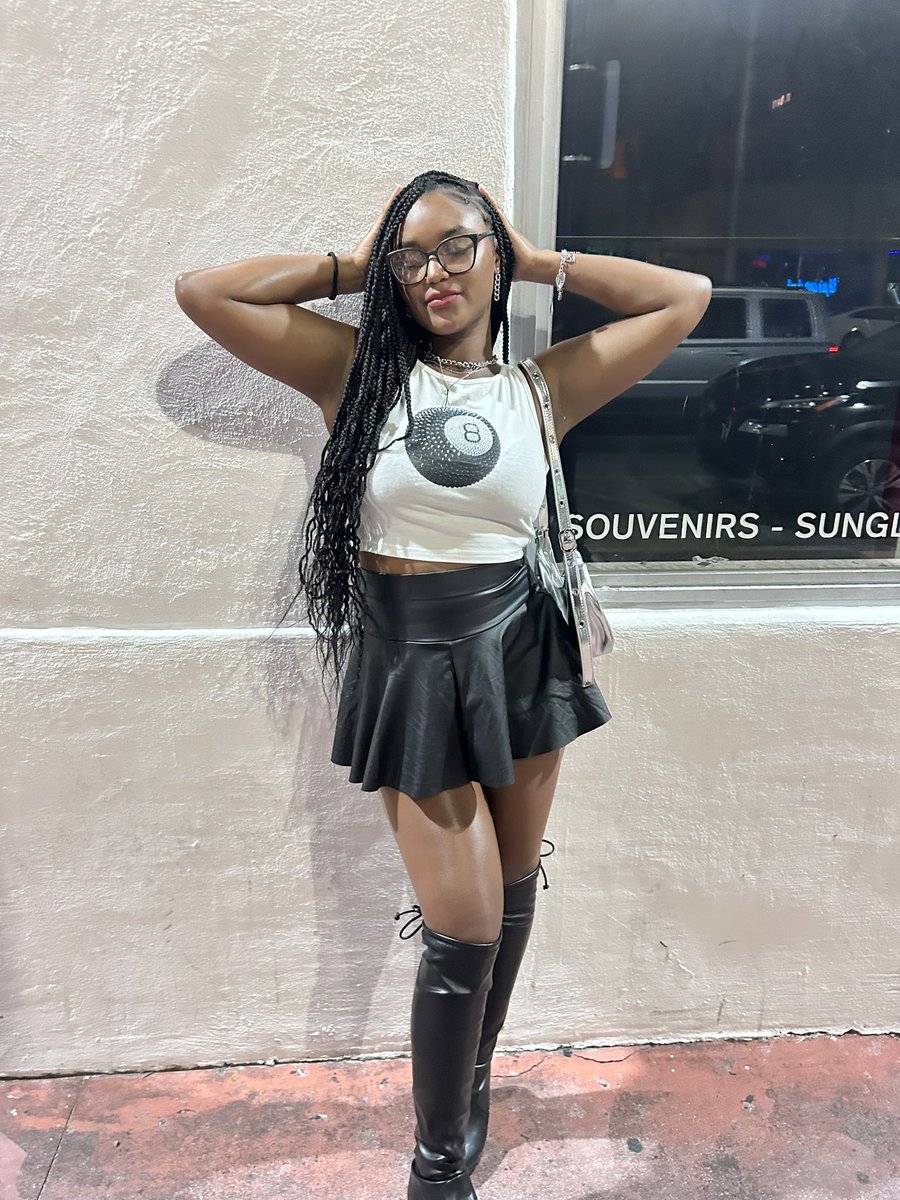 zhariiaaa's tweet photo. Still reminiscing about my Miami trip. https://t.co/xDOqZedJiA
