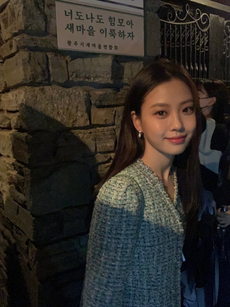 zzangsh3's tweet photo. 여자의 변신은 진심 어디까지 https://t.co/ONYOfcfwro