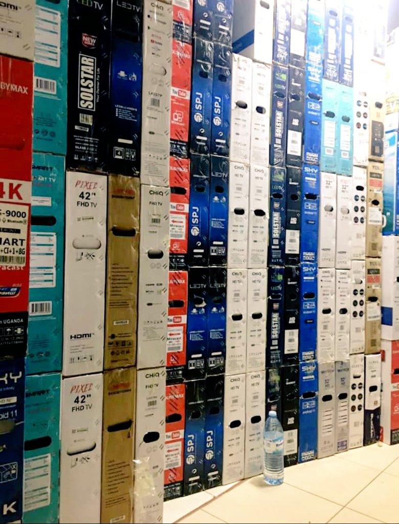 zulfahcustomer's tweet photo. Your favorite tvs are back in stock . We are the cheapest tv sellers from UGX150,000. visit https://t.co/knktPUsURL or contact us at 0771326836/0753795776 https://t.co/jmUwh7FoO3