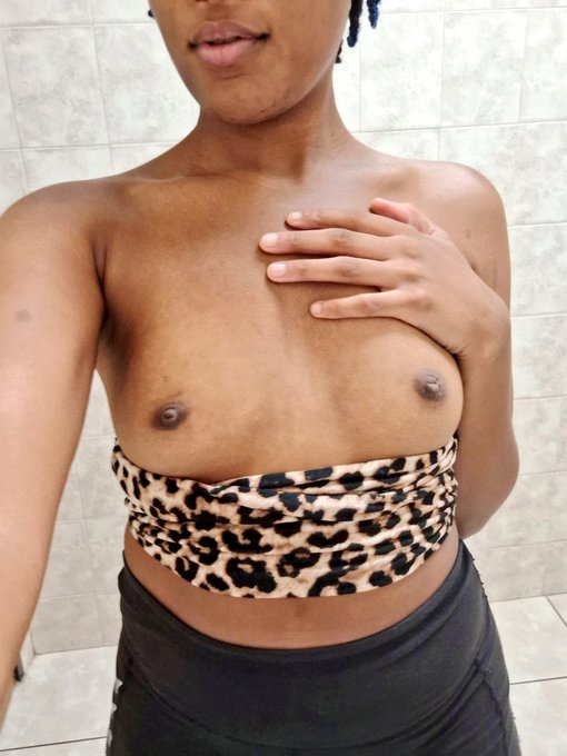 I did a thing! And made my Only Fans FREEEEEE(usually $10)through tomorrow afternoon ONLY. Here's your