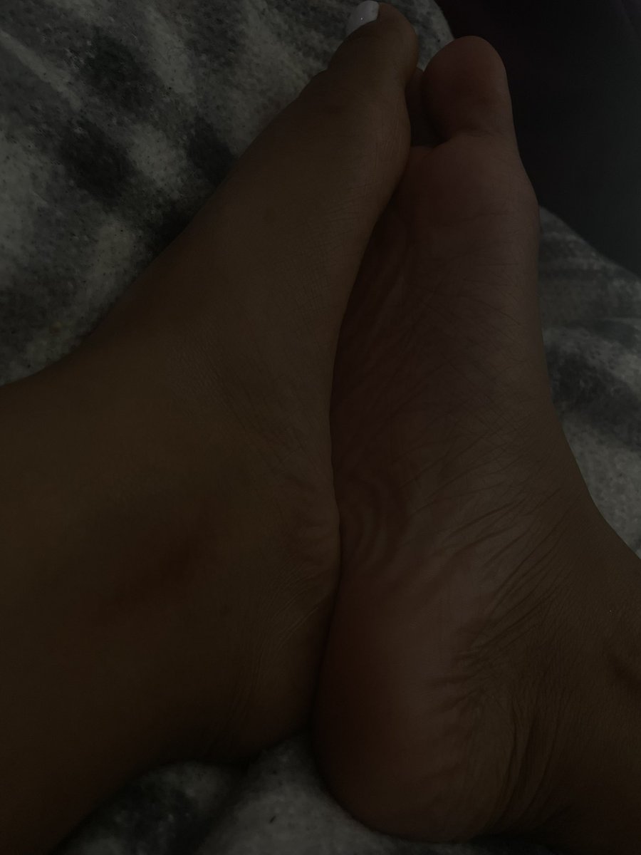 #feetworshi̇p #dmvfreaks #dmvfoot #sellingfacetimes #SellingContent #FeetPicture #dmv #feetcare #sellingfeet