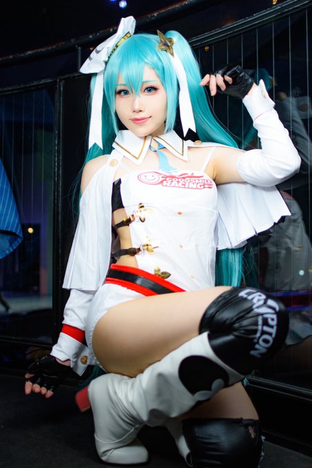 Twitterのコスプレ画像3