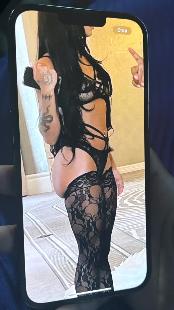 evettavv's tweet photo. Bday photoshoot dropping soon https://t.co/mfHXT1VQ7x