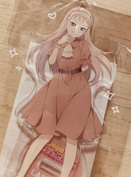 待ちに待ってたニジガクレトロのグッズ届いてた 