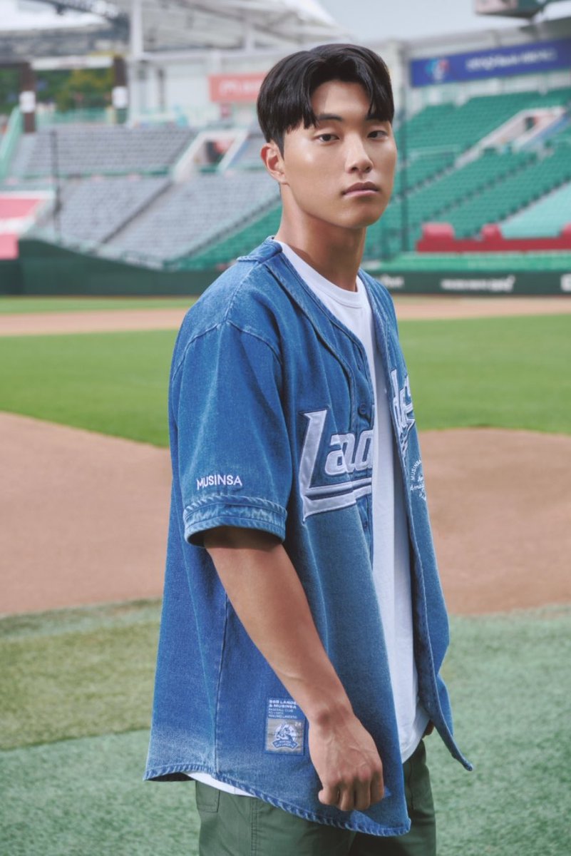 박지환 진짜 무신사 모델이 됨 mz력이 미치셨다고