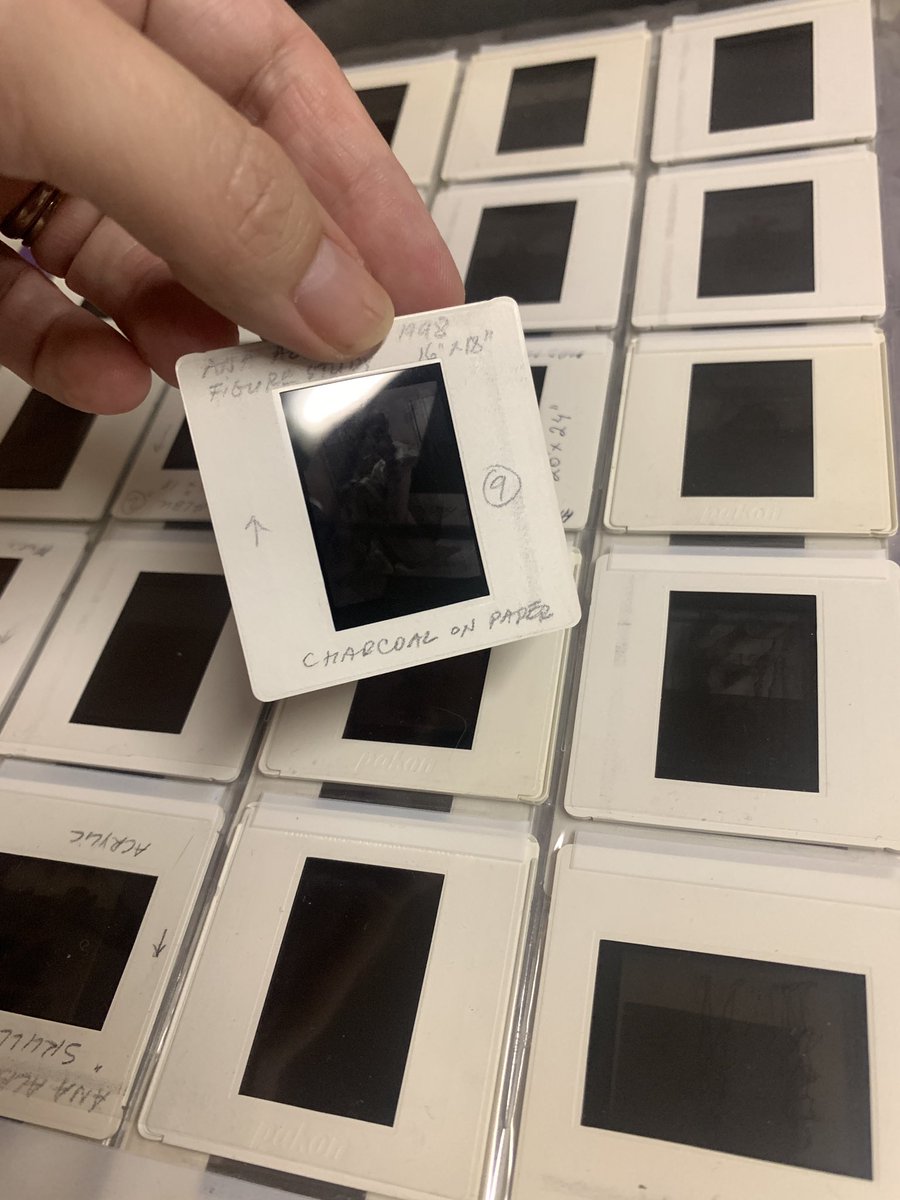 AnaTourian's tweet photo. This was Gen X's version of Instagram 😂 I still remember going around galleries with my slides.
#genx #firstinstagram #goodolddays https://t.co/j6diA7em2L