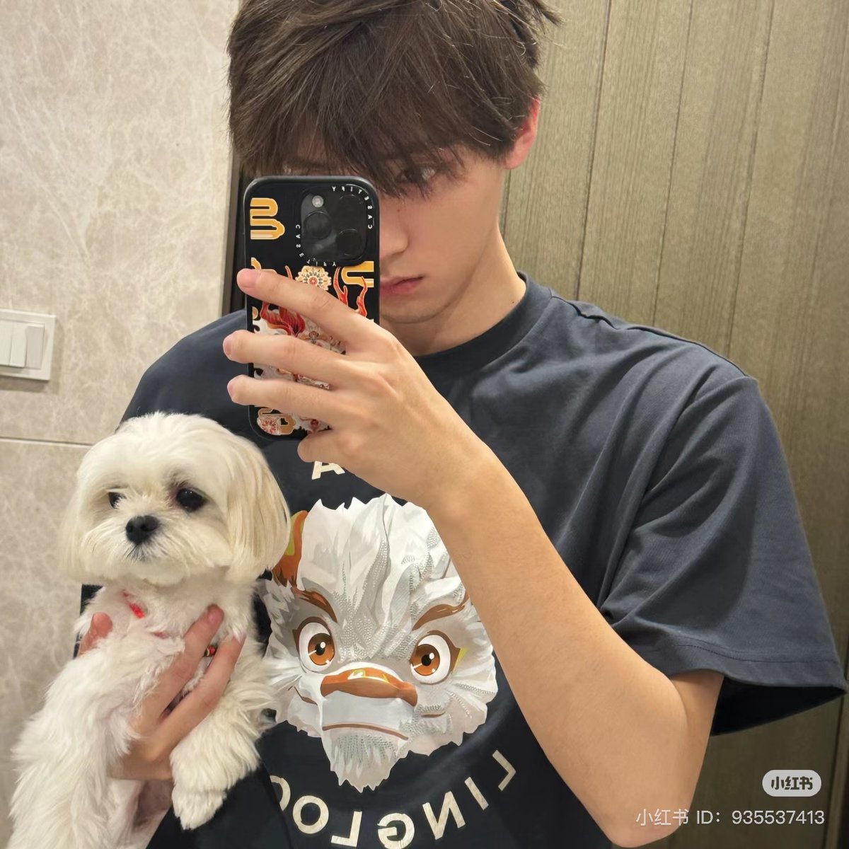 #ZhouYiran updates Xiaohongshu 

#周翊然