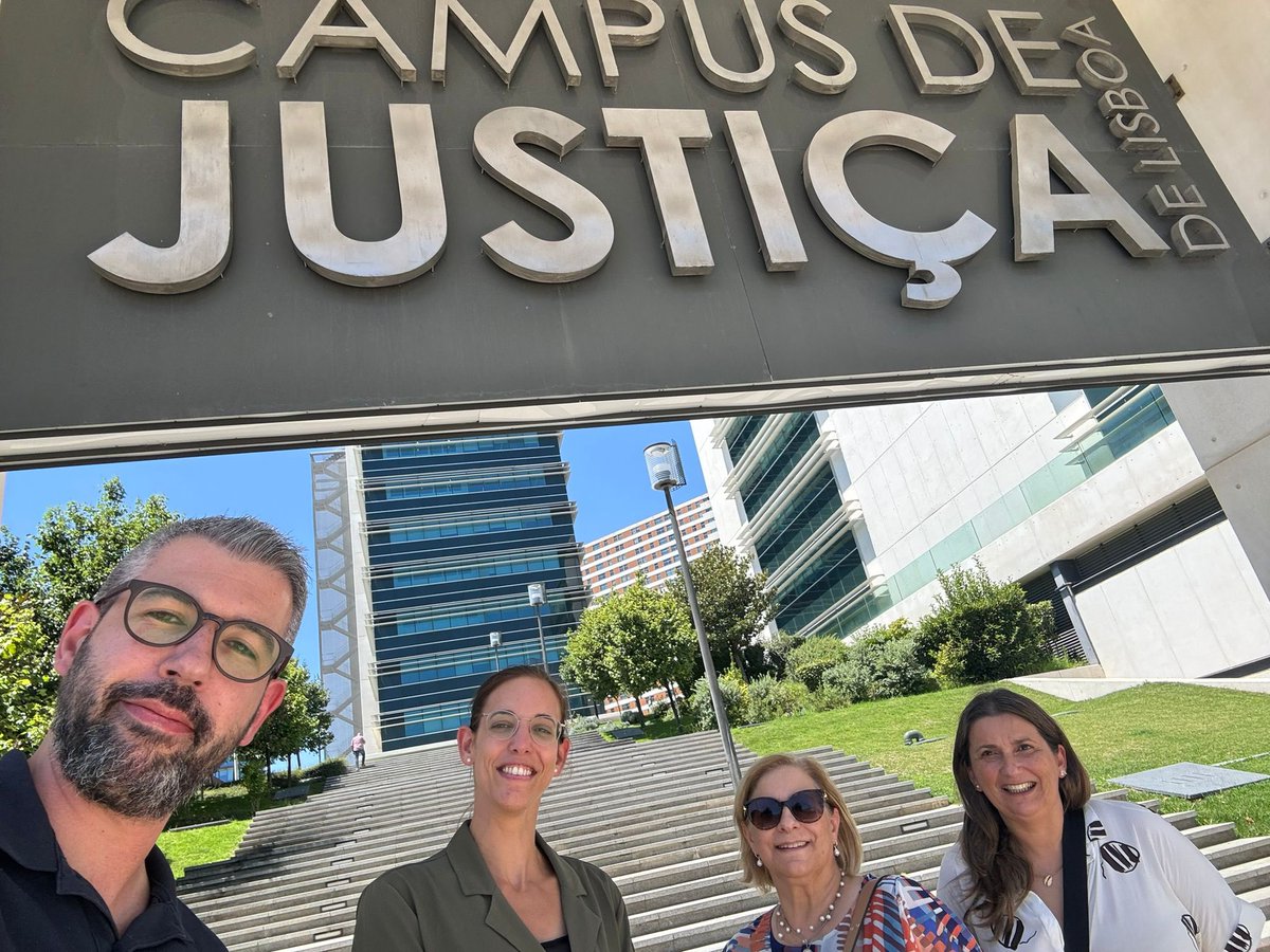 Iris Almeida (@irisofialmeida) on Twitter photo Lore Mergaerts it was a pleasure to welcome you in staff training mobility at <a href="/uegasmoniz/">Egas Moniz School of Health & Science</a>
We hope see you again in the near future and do some work together with KU Leuven
Have a nice trip! Lore Mergaerts it was a pleasure to welcome you in staff training mobility at <a href="/uegasmoniz/">Egas Moniz School of Health & Science</a>
We hope see you again in the near future and do some work together with KU Leuven
Have a nice trip!