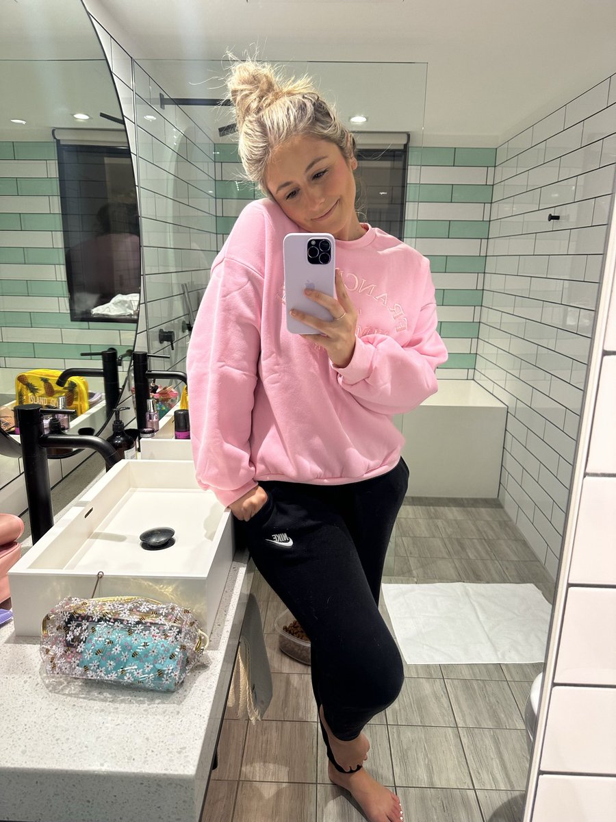 FunWithSunny's tweet photo. I KNOW you wanna come see my first anal 🎥 

Oh and here’s a free trial 😘😉💕

https://t.co/skXqMyKqCI

Speak soon xx

#onlyfans #of #nsfw #adultcontent #panties #blonde https://t.co/GikOpPS9X3