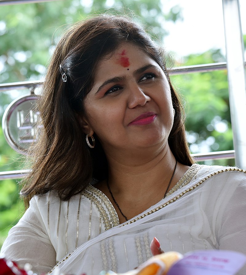 Me_Onkar's tweet photo. #भाजपा च्या राष्ट्रीय सचिव, लोकप्रिय लोकनेत्या, मा. आ. @Pankajamunde ताईसाहेब आपणास वाढदिवसाच्या खूप खूप शुभेच्छा ..!! 
आपले भावी आयुष्य सुख समृध्दी आणि भरभराटीचे जावो आपल्या सर्व मनोकामना पूर्ण होवोत आई जगदंब आपानस ऊदंड आयूष्य देवो हिच जगदंब चरणी प्रार्थना !!!
#HappyBirthday https://t.co/93op0nSHxE