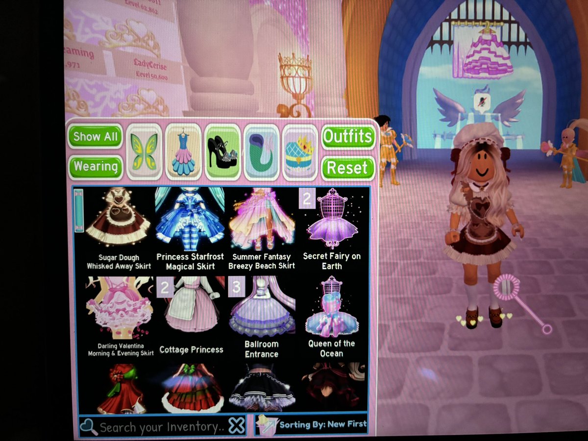 modeIbuses_'s tweet photo. Trading toy sets Lf halos!! Reply with offers pls

#royalehigh #royalehightrading #royalehightrade #royalehighitem #royalehightoys #royalehighupdate https://t.co/VPWqMo6Ark