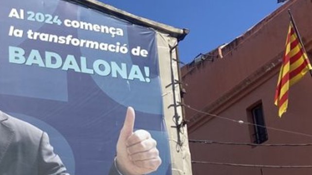 hospitabulis's tweet photo. Exhibició d'egolatria amb un toc de falta d'ortografia i una fina capa d'il·legalitat. Quan un periodista en va parlar fa mesos, l'alcalde el va amenaçar d'emprendre accions legals contra el seu diari. En fi... #Badalona #Hihapartit https://t.co/PThwOcVEce