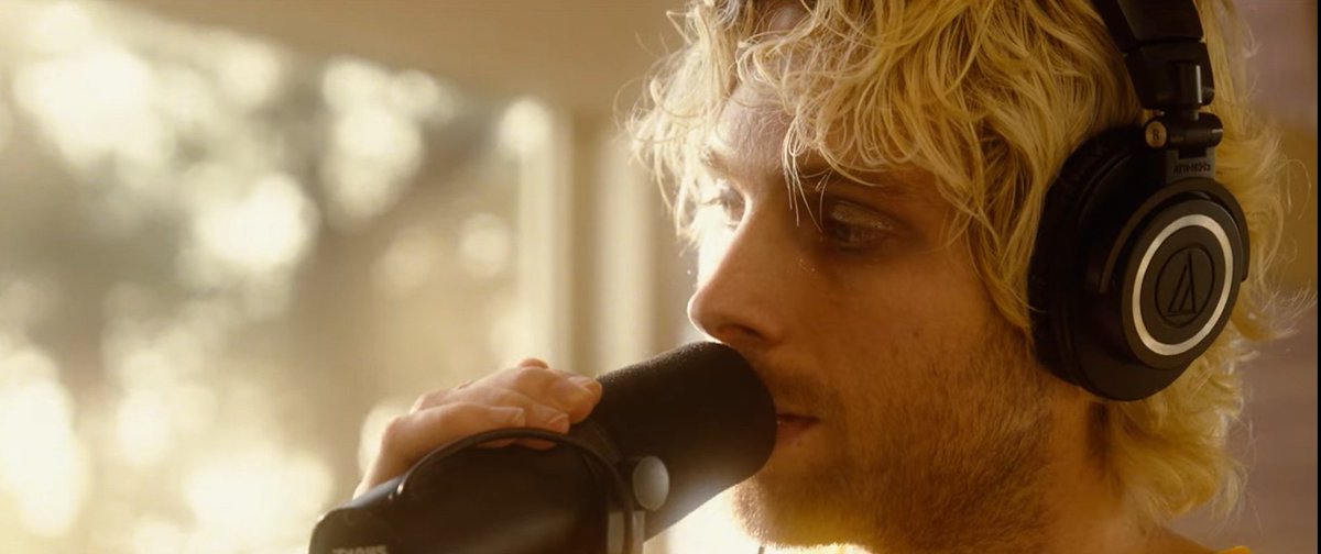 pero que hermosa y angelical es tu voz luke hemmings, top epic voices como dijo ashton