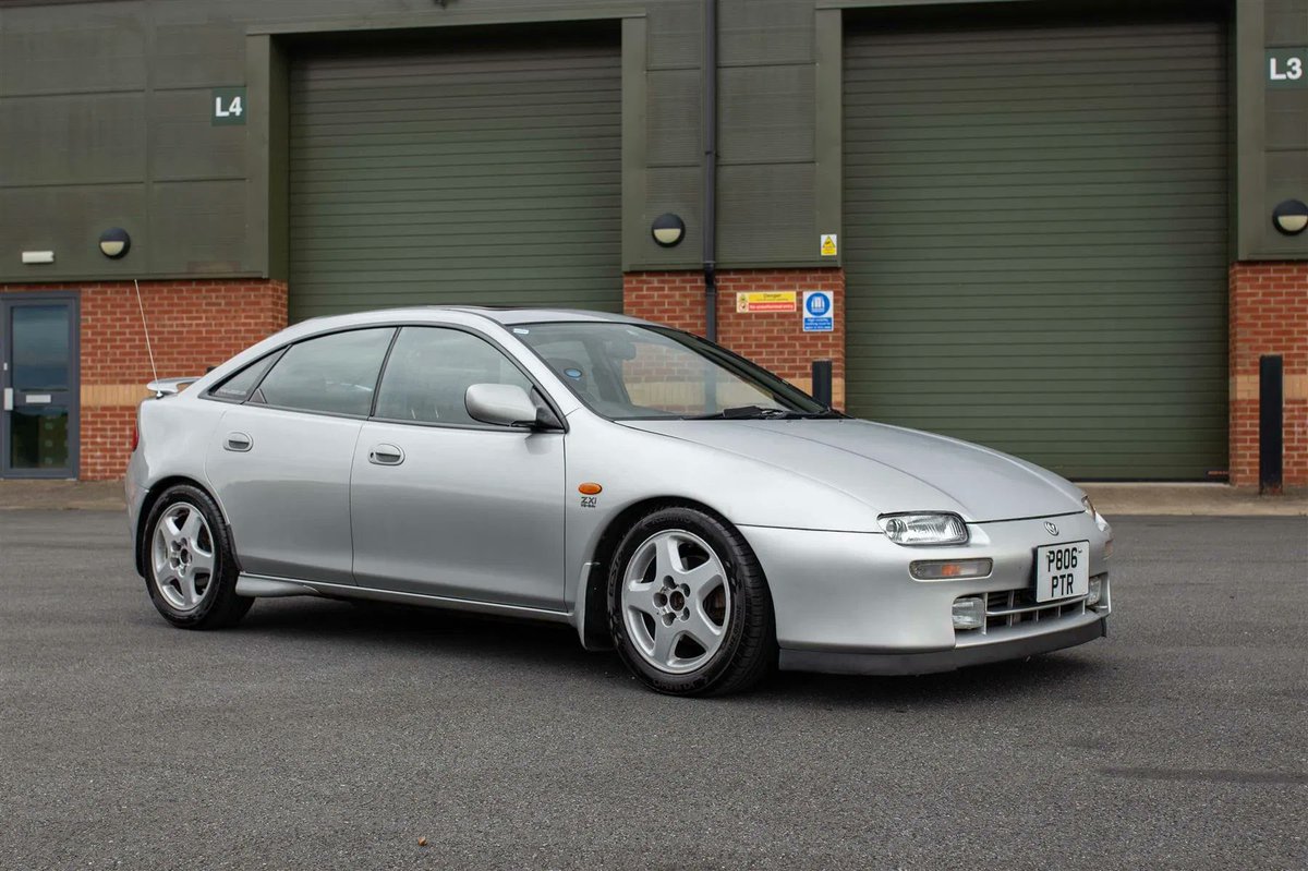 PHMattB's tweet image. Not sure I&apos;ve ever actually seen one of the V6 323s for sale, always thought they were really cool. This one looks great! pistonheads.com/buy/listing/17…