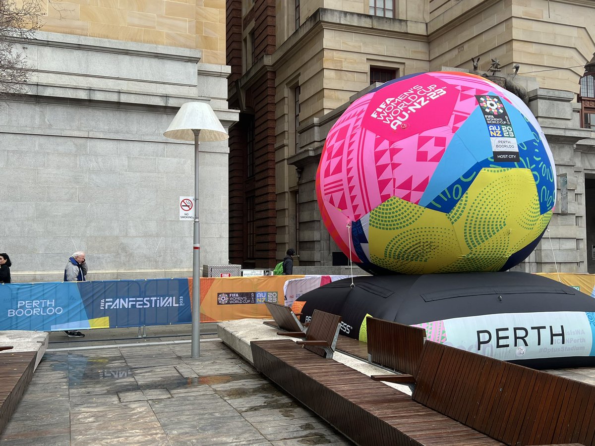 kevantan_11's tweet image. Photos at the FIFA Fan Festival at Forest Place during the 2023 FIFA Women’s World Cup. (1/2)

#FIFAWWC #FIFAWWC2023 #WWC #WWC2023 #FIFA #BeyondGreatness #FIFAFanFestival #FIFAFANFest #fifawomensworldcup #football #soccer #AUNZ23 #perth #australia  #WA #newzealand #cityofperth