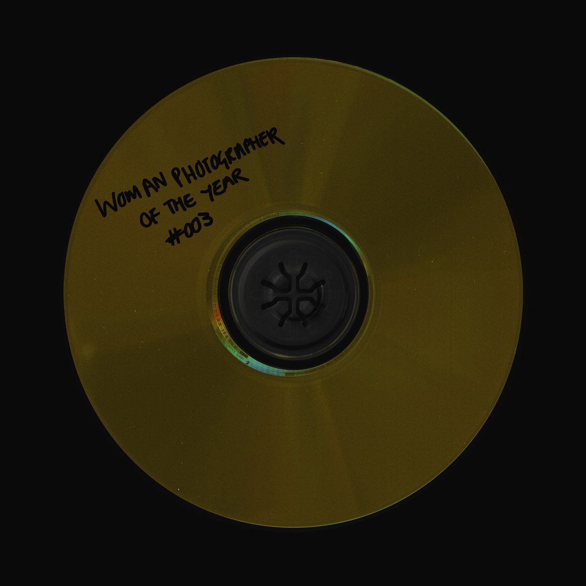 My new track ‘Woman Photographer of the Year’ is out now!!! Produced by the legend that is <a href="/domvalentinoo/">Dom Valentino</a> 
orcd.co/6lpyr3o
A darker take on my time musing the effect of the spotlight on women who are forced to stay in it. Hope ya like it 🎥 📸