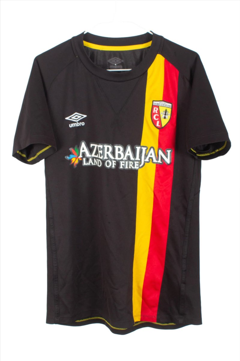 Watford’s (beautiful) new away kit seems to be inspired by an RC Lens away shirt from 2014 and has sublimated within its design some historical club badge elements