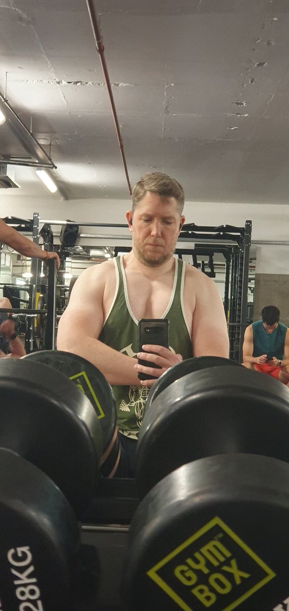 GavinWi79234383's tweet photo. #FlexFriday 💪 finally Friday, exhausted ! #shoulders and #Chest completed! Let's GROW ! #gymboxbank #gymbox #bodybuilding #gethuge #TeamVikingMuscle #projectmutate https://t.co/HB5HJnX8ZR