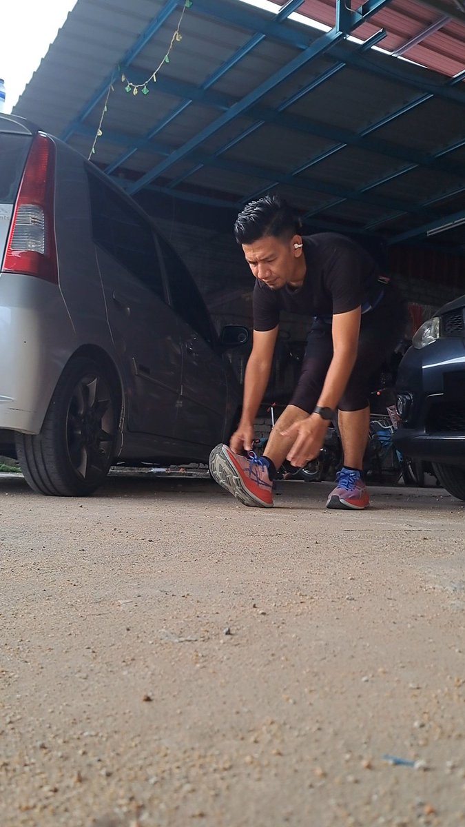 Iskandar Zulkarnain tweet media