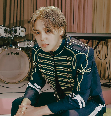 AboutMusicYT's tweet photo. 'Who' by Jimin of BTS debuts at #1 on Spotify Weekly Top Songs Global with 56.8M streams. https://t.co/a5o3ZBYZQj