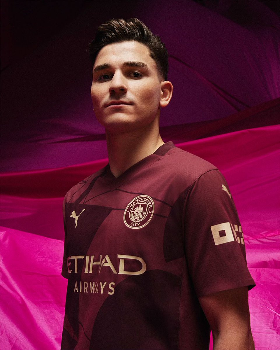 brfootball's tweet photo. Man City drop their new third kit 🍷 https://t.co/Hts2XCNUh8