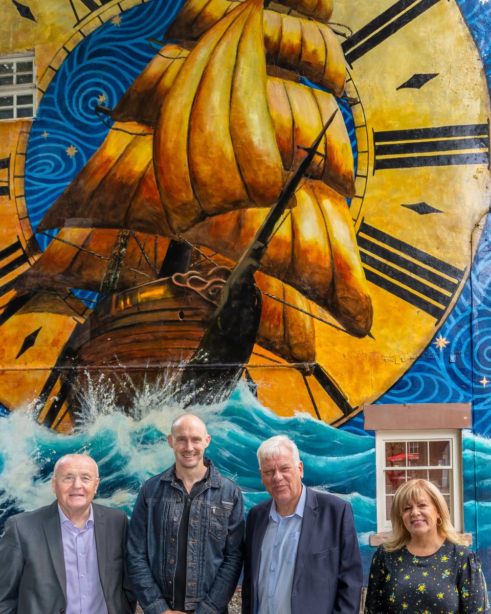 A dramatic new mural has been revealed in Prescot town centre with an unexpected nautical theme. “Sailing through Time” is an original design and piece of art created by Paul Curtis. The mural is inspired by Prescot’s rich heritage and fascinating history. orlo.uk/rw4xs