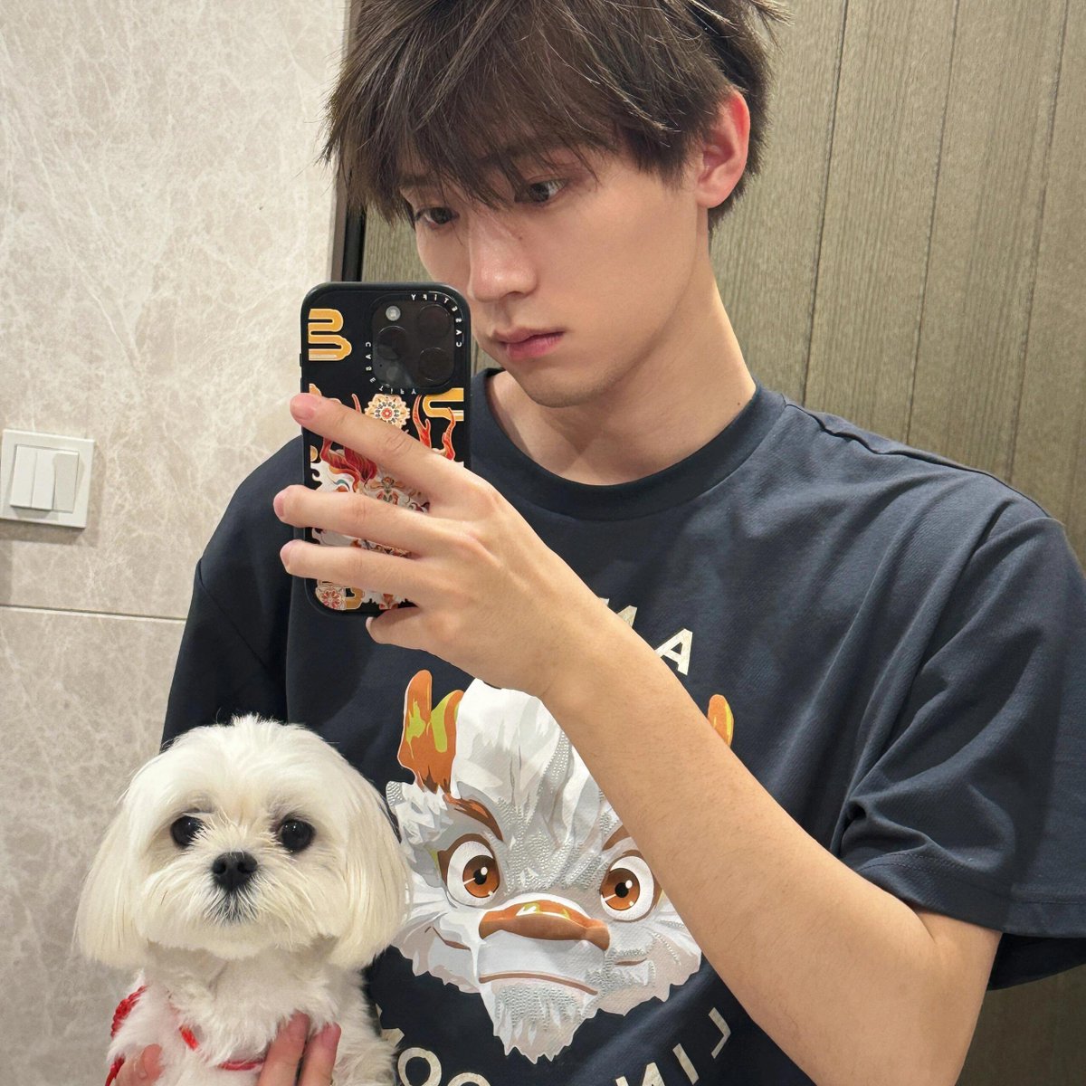 zhouyiran1122's tweet photo. 🩶 https://t.co/4Y0xie1d57
