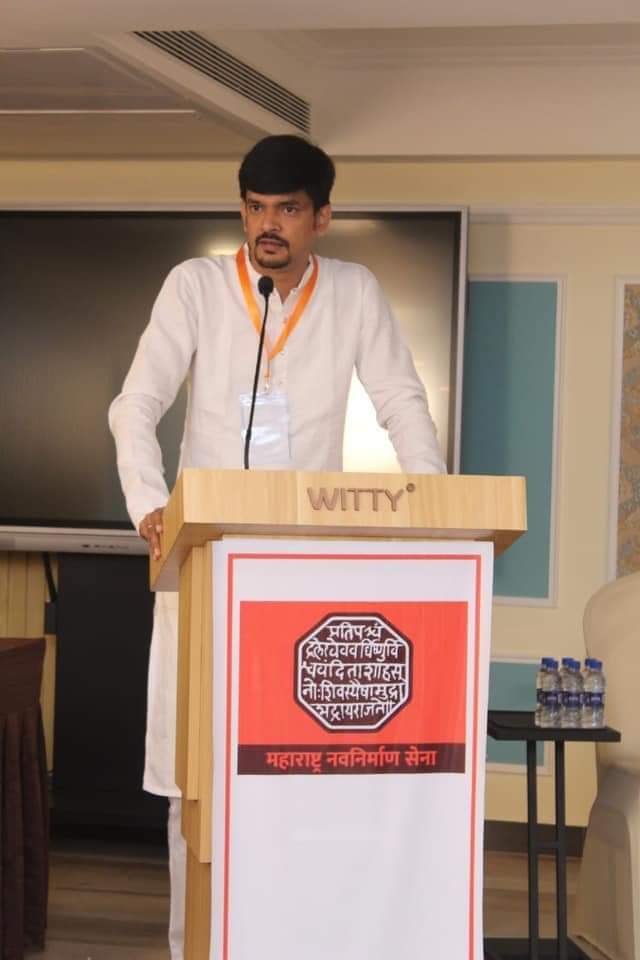 jabbarsmns's tweet image. बोरिवली विधानसभाचे विभाग अध्यक्ष श्री.@kunalmainkar जी यांनी #LLB ची परीक्षा उत्तीर्ण केल्याबद्दल त्यांचे मनःपूर्वक अभिनंदन. 

#MNS 
#LLBCourse 
#advocate 
#mumbaiuniversity 
#legalupdates 
#विधी 
#LegalDepartment