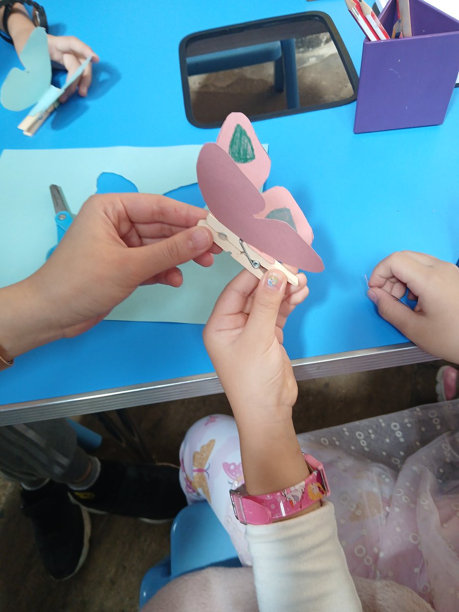 SC_Ed_Learning's tweet photo. Excited to host @SwkHeritage at @Southwarkcathed Discover objects from past Southwark makers, make a silk moth puppet and explore the beautiful Threads through Creation exhibition! https://t.co/elOQQQ2JCo