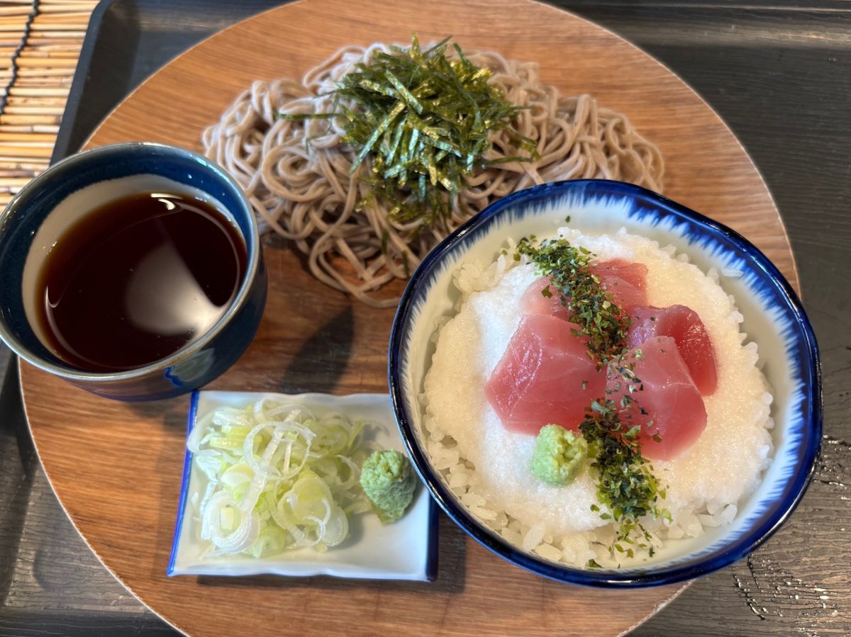 majidako2020's tweet photo. たこ蕎麦また��た新メニューになります

山かけセット780税込
とろろでサ��パリ暑い夏にぜひ
召し上がってください
#小田急相模原　#サウザンロード　#居酒屋　#北海本気ダコ  #ザンギ #北海道　#町田　#厚木　#大和　#たこ焼き　#神奈川県　#立ち食い蕎麦　#たこ焼き蕎麦 https://t.co/0G6YrgP6Bg
