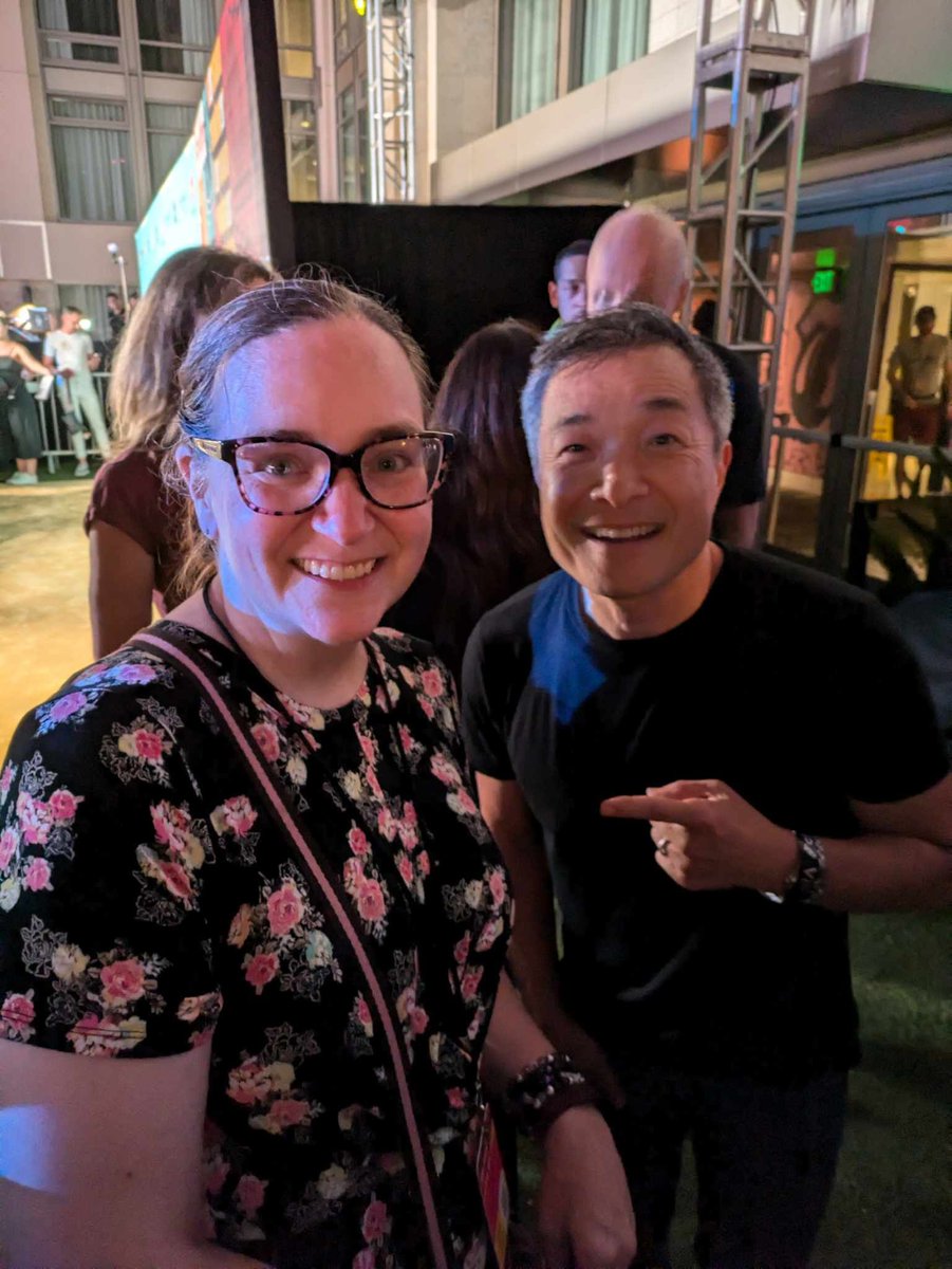 BavarianErin's tweet photo. I had a super time at the @getFANDOM  party! 🎉 It's one of my favorite #SDCC events because it gives attendees a chance to party like we belong on the  red carpet, instead of beside it. https://t.co/KTx5zV3joG