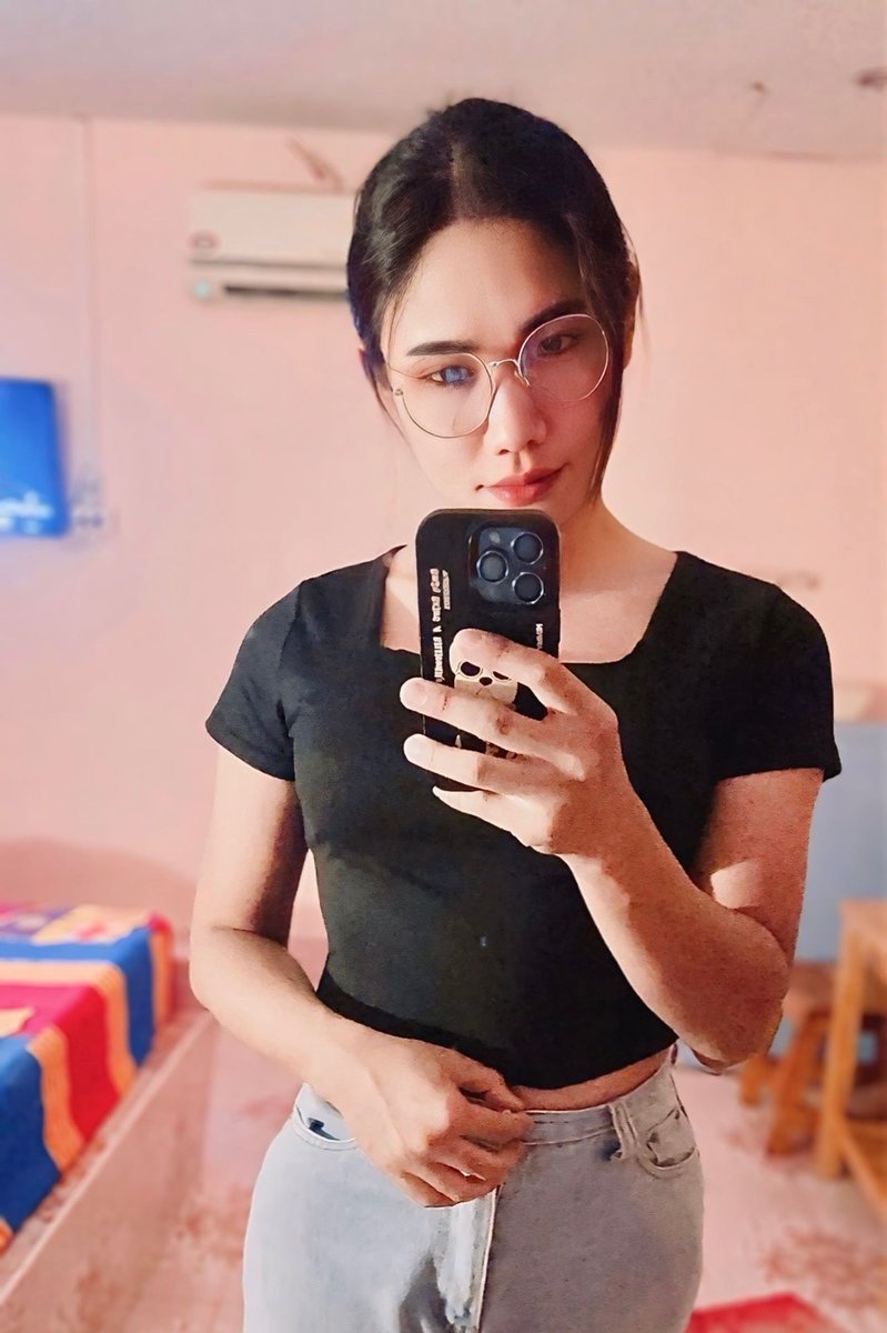 Bai57431389's tweet photo. Dm มา  #ศรีบุญเรือง #สีชมพู #สาวสองรับงาน #สาวสองมีงู https://t.co/rmFTon77Uy