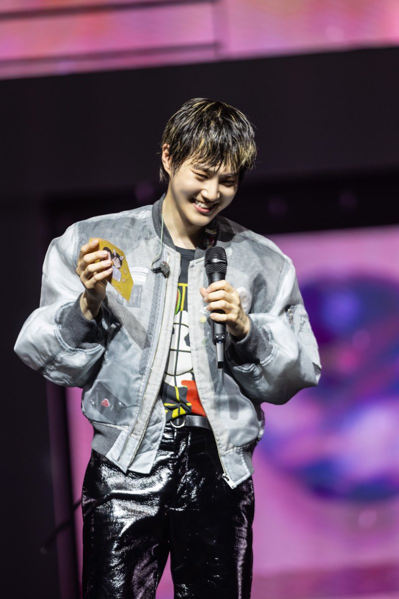 applewood_kr's tweet photo. 【2024 SUHO CONCERT <SU:HOME> IN TAIPEI】合照福利下載連結公告
流星劃過的星空、華麗的空中臥室、奇幻的3層陽台~
抒情的SUHO、搖滾的SUHO、雙手不停交錯對大家說著”我知道~”的SUHO~
哪一個是EXO-L們記憶最深刻的部分呢?
EXO-L是不是也跟我們一樣無法從SU:HOME華麗溫暖的氛圍中走出來呢?
謝謝愛麗們的參與~讓我們再喊一聲SARANGHAJA~~🤍

有參與團體合照福利的愛麗們， 也請記得到以下連結下載與大家最溫暖的SUHO隊長的合照唷。
團體合照請務必於2024年8月19日23:59前至雲端下載完成，逾時將無法再登入連結下載唷

粉絲福利團體合照下載網址：
🔗 https://t.co/LadOZSsv9F

再次感謝大家的熱情參與~ 

#SUHO #수호
#EXO #엑소 #weareoneEXO
#SUHOME #2024SUHOASIATOUR
#SM #APPLEWOOD #APPLEWOODTW