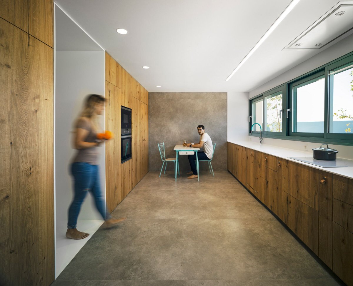 CASA EN LA HUERTA 👉 ow.ly/X1mV50QhFbw

#Arquitectura World Of Holistic Architecture 📷 David Frutos #Arquitecturademadera #MaderayConstrucción