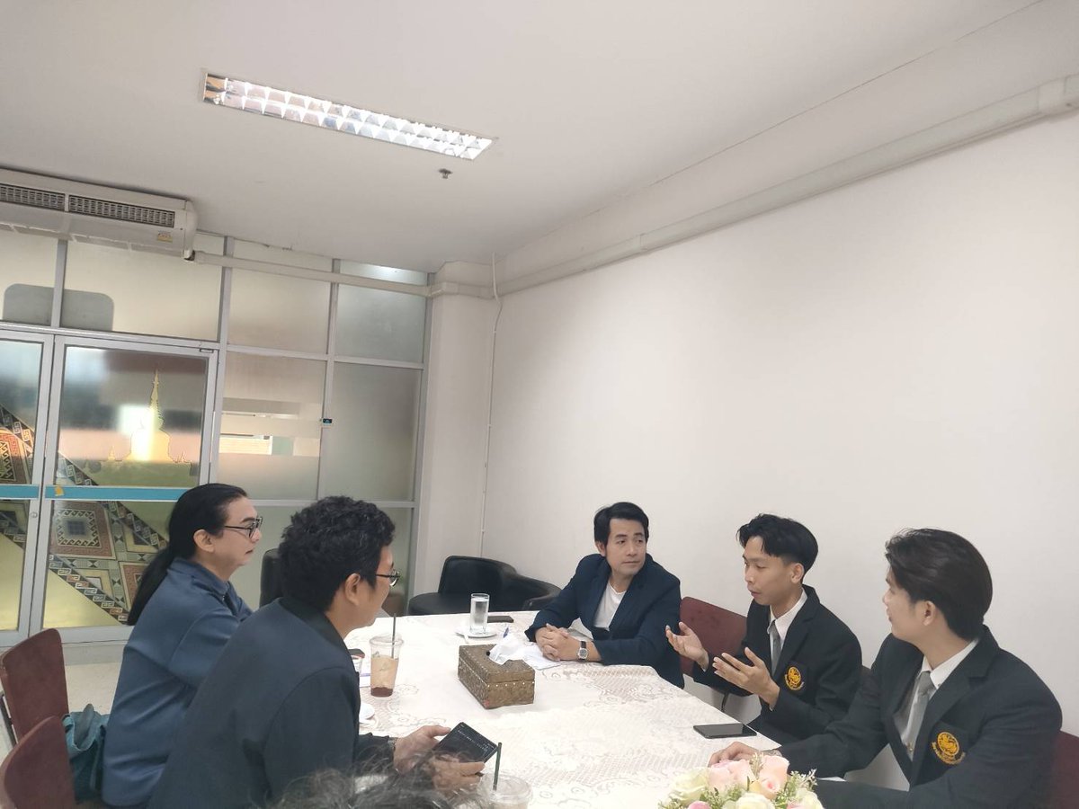 BBOffice168's tweet photo. [ร่วมเสวนา จับตามองร่างรัฐธรรมนูญ ฉบับประชาชน : Keep an eye on new Constitution after a senator election ”]

ณ ห้องประชุมบุญชนะ อัตถากร D-415 วิทยาลัยการเมืองการปกครอง มหาวิทยาลัยมหาสารคาม 

หัวข้อ อนาคตการเมืองไทยหลังการเลือกตั้งสว. จับตามองร่างรัฐธรรมนูญ ฉบับประชาชน https://t.co/bVWgwSVKS4