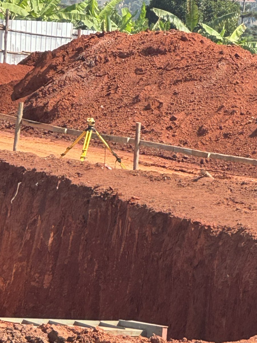 BrimsLlp's tweet image. The integration of GPS technology in digital leveling equipment enhances its functionality. GPS provides precise location data, which is crucial for large-scale excavation projects. This ensures consistency and accuracy across the entire site. #GPSTech