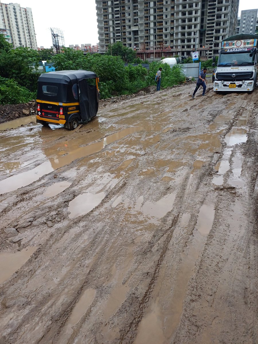 WablePrasad's tweet photo. This is the road condition to Vision ACE , RAMA Metro Life and Roshan 33 Milestone societies from Indira College. No adequate water supply, Worst road condition to this newly developed area in 2021. Could you please look on to this? https://t.co/7Eoedydw86