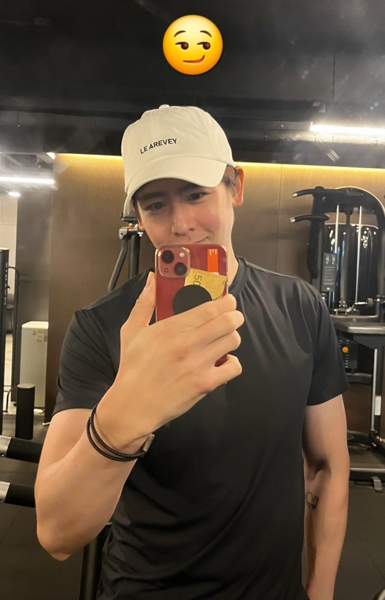 240726 쿤스타그램 

염색해써?😏