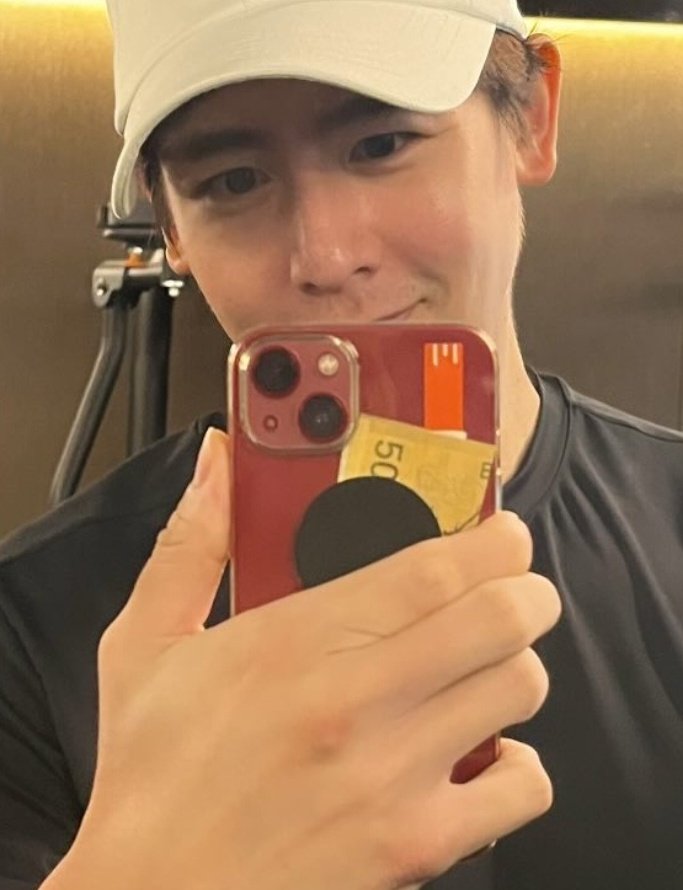 오늘따라 확실하게 존재감 뿜뿜하는 5만원이
ㅋㅋㅋㅋㅋㅋㅋㅋ
ㅋㅋㅋㅋㅋ
ㅋㅋㅋㅋㅋㅋㅋㅋㅋㅋㅋㅋ
x.com/DRKang817/stat…