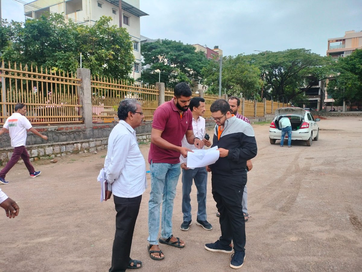 Today's Inspection (26.07.24) at Kukatpally, Gajularamram and moosapet circles.
1) Pragati Nagar baby pond, Kukatpally 
2)Rani Rudramma devi park, mithila nagar, Gajularamram.
3) CC roads to be taken up at RK enclave and sriram nagar, Gajularamram.
4)kaitlapur junction, moosapet