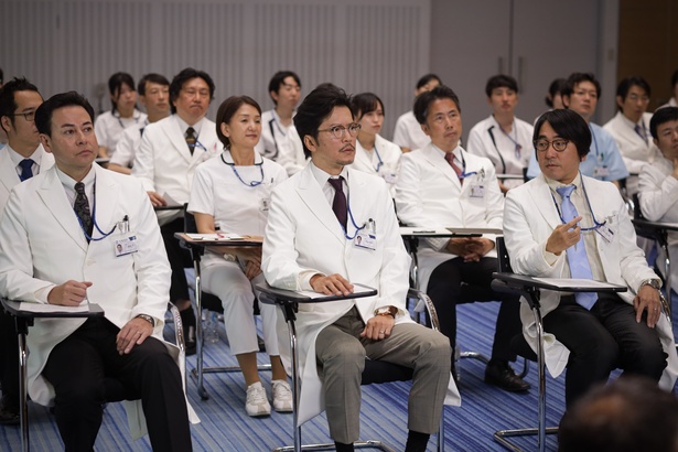 thetvjp's tweet image. #松下奈緒 の演技に「ゾクゾクする」の声、
ワケありセレブ妻で魅了する
＜#スカイキャッスル＞ 

TVer見逃しはこちら👇
tver.jp/series/sruvnbx…

▼記事の続きはこちら【ほか画像あり📸】
thetv.jp/news/detail/12… 
#木村文乃 #比嘉愛未 #高橋メアリージュン #小雪 
@skycastle__ex