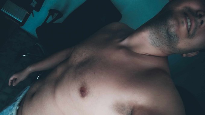 Barbadito Linda sonrisa 🍆 Soltero y operado  Que mas le pides a la vida 😏🔥 https://t.co/AV9GvHg0ol . <a href="/tag/cali"class="tags"><span>#cali</span></a><a href="/tag/only"class="tags"><span>#only</span></a><a href="/tag/male"class="tags"><span>#male</span></a><a href="/tag/pornhub"class="tags"><span>#pornhub</span></a><a href="/tag/medellin"class="tags"><span>#medellin</span></a><a href="/tag/content"class="tags"><span>#content</span></a>