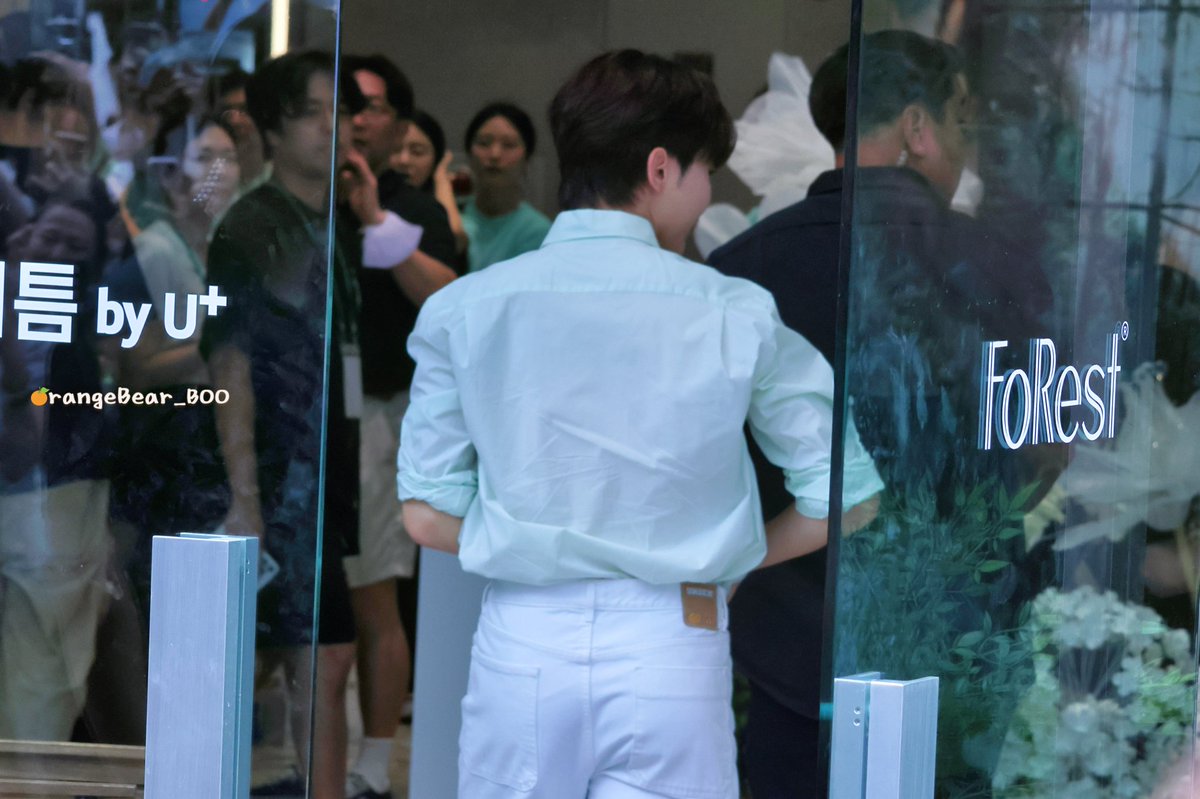 240726 forest with SEUNGKWAN

🧡😍😍🧡

#승관 #부승관 
#SEUNGKWAN #胜宽 #スングァン 
#SEVENTEEN  #세븐틴