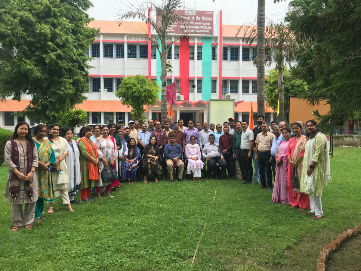 SAS_Rupantar's tweet image. Sri Aurobindo Society Rupantar conducted two trainings programme aimed at enhancing competency-based education for the Kendriya Vidyalaya Sangathan (KV) Lucknow region. 

#CompetencyBasedLearning #CompetencyBasedAssessment #EducationTransformation #TeacherTraining