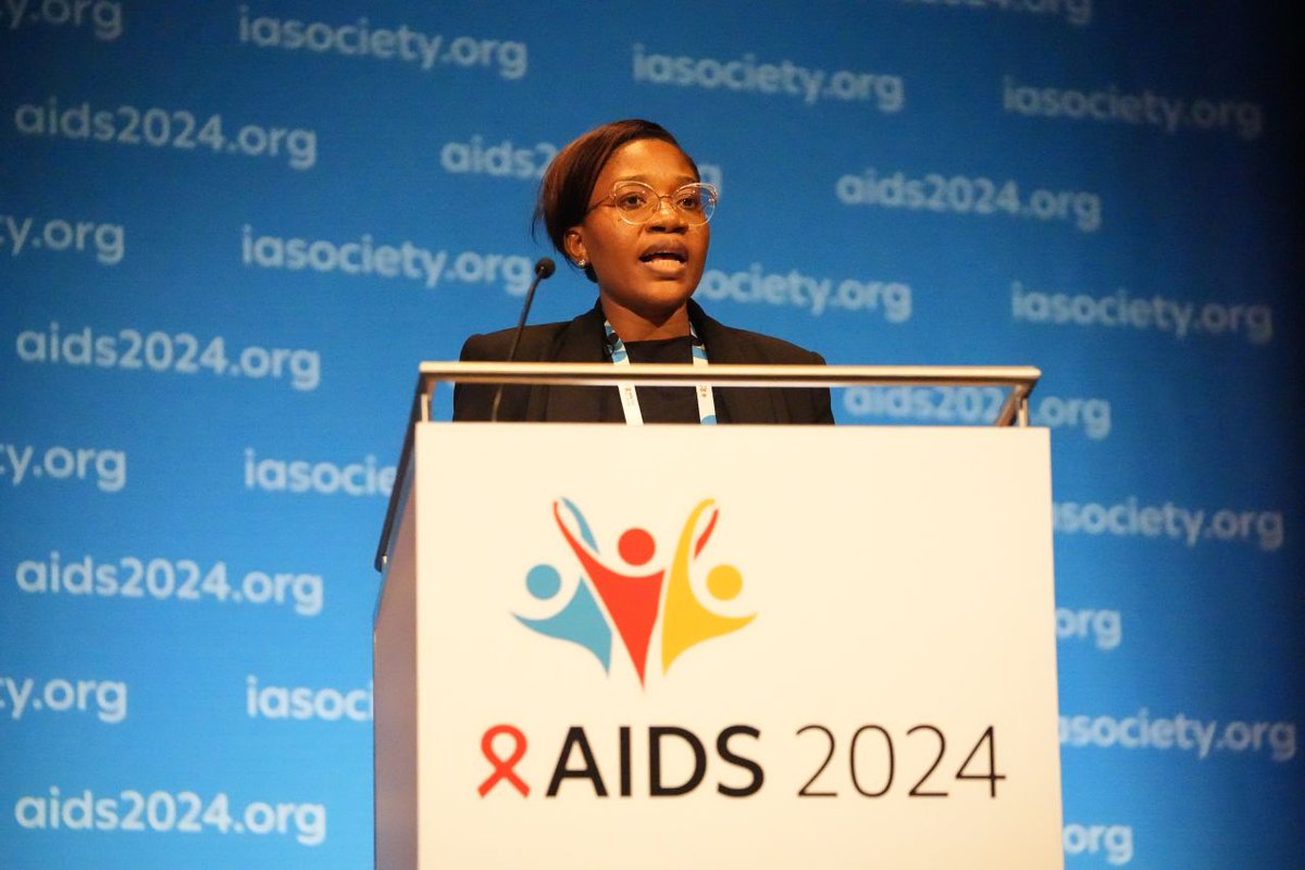IMPAACT4HIV's tweet photo. Ms Remilekun Roland Peregrino, @Auruminstitute Programme Director: Using a human-centred design, the @UNITAID-funded IMPAACT4HIV project aims to bridge the gap between healthcare workers and communities, co-creating sustainable solutions for underserved populations.

#AIDS2024 https://t.co/JjIBYe1I0T